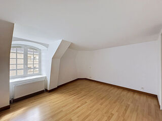  Appartement à louer 2 pièces 52 m²
