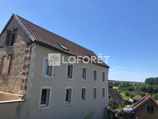  Immeuble  vendre 15 + pices 