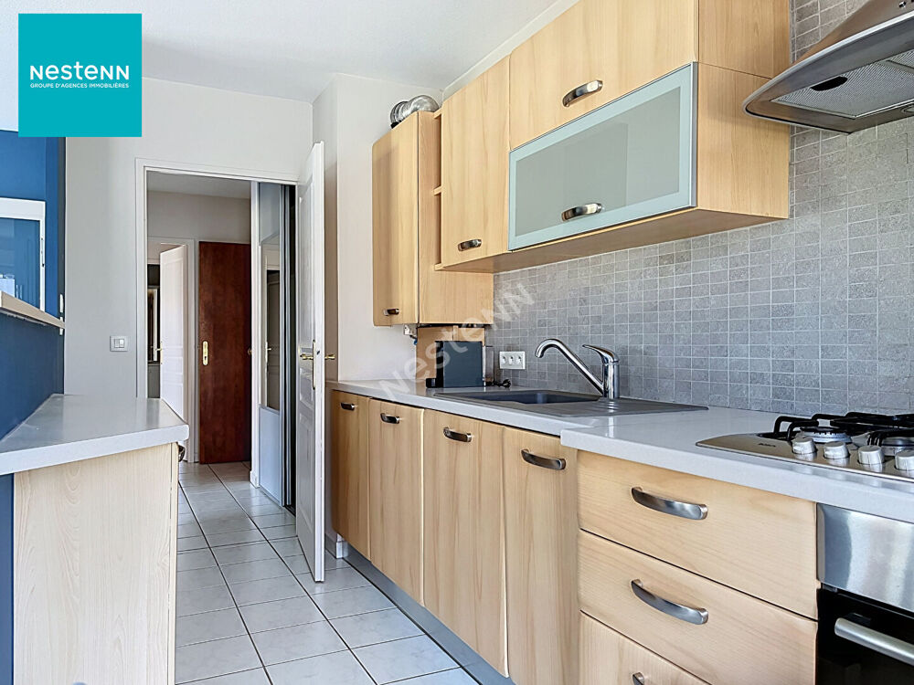 Location Appartement A louer sur PRINGY un appartement MEUBLE de 3 pièces de 62 m², avec balcon, cave, garage et une place de parking Pringy