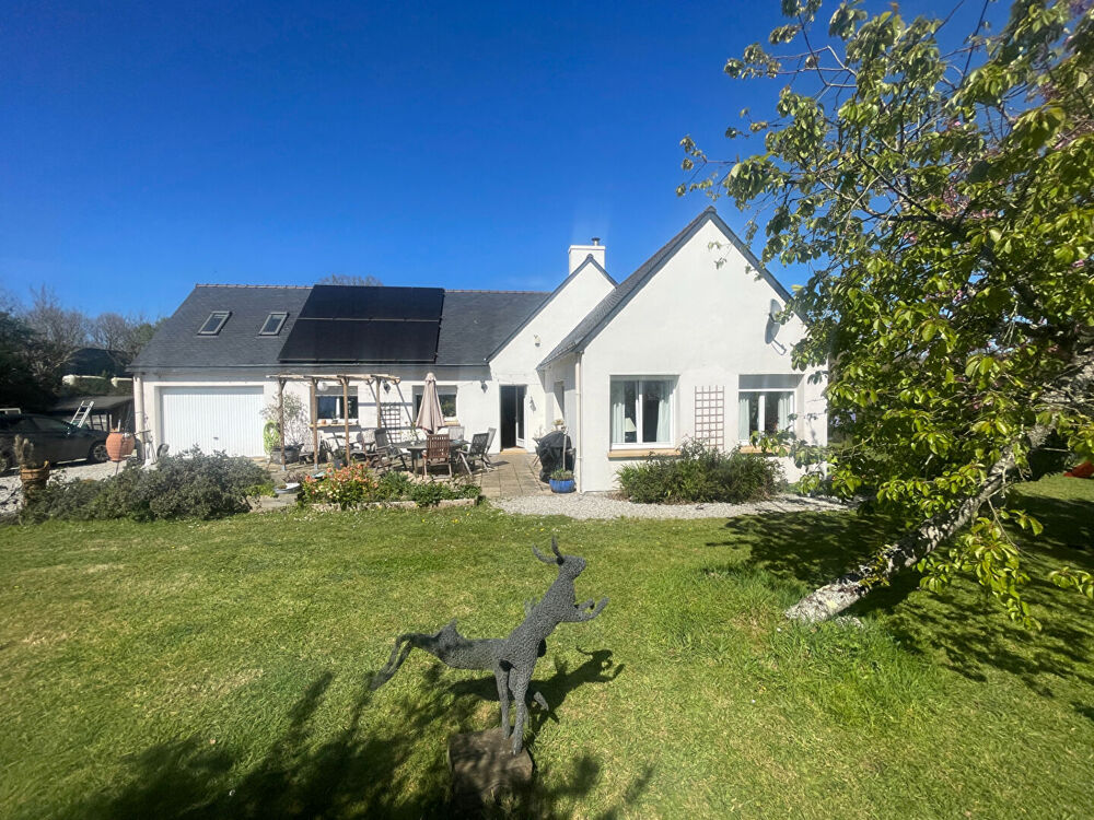 Vente Maison FINISTÈRE: Proche Huelgoat. Superbe maison spacieuse de 3 chambres, exposée sud, avec un terrain de 4 920 m². Huelgoat