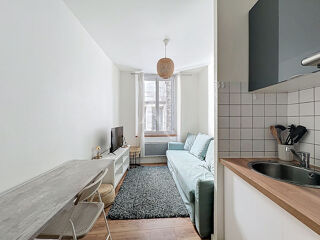  Appartement à louer 1 pièce 19 m²