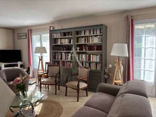  Maison � vendre 10 pi�ces 250 m�