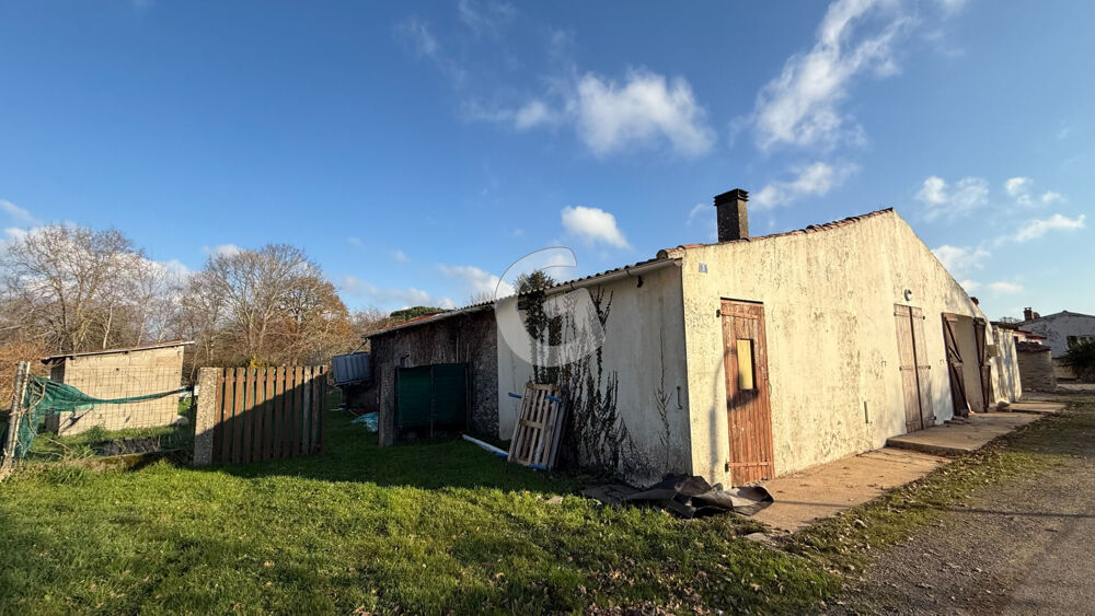 MAISON 1 PIECE- 40,2M²- À VENDRE À SAINT AVAUGOURD DES LANDES
