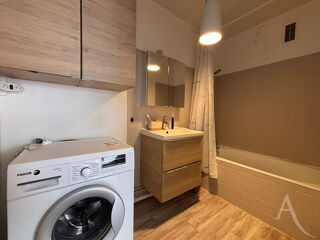  Appartement à louer 1 pièce 37 m²