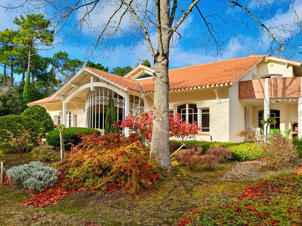 PROPRIÉTÉ Notre Dame De Monts 7 pièce(s) 261 m²