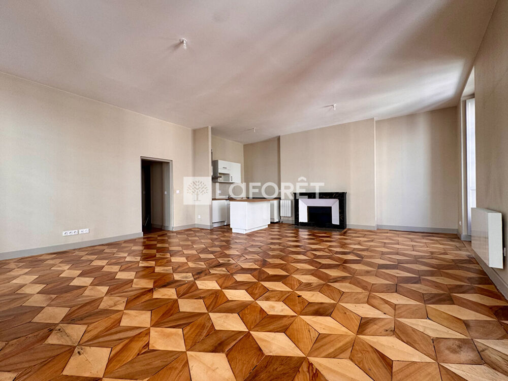 Location Appartement GRENOBLE HYPERCENTRE - T3 NON MEUBLE 78M² Grenoble