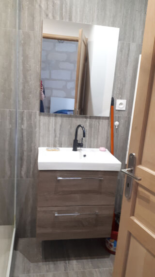  Appartement à louer 2 pièces 33 m²