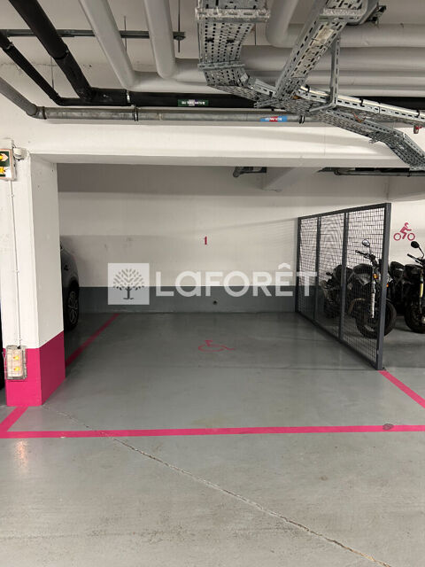  Parking / Garage � louer 