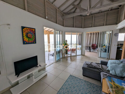   Magnifique Haut de villa avec  sur la baie de  Fort-de-France Appartement - 4 pice(s) - 100 m