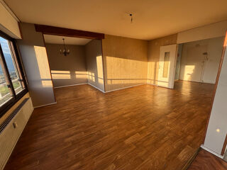  Appartement  vendre 4 pices 85 m