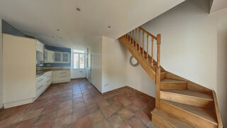  Immeuble � vendre 83 m�