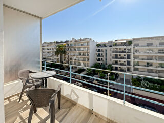  Appartement à louer 3 pièces 57 m²