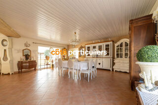  Maison  vendre 6 pices 240 m