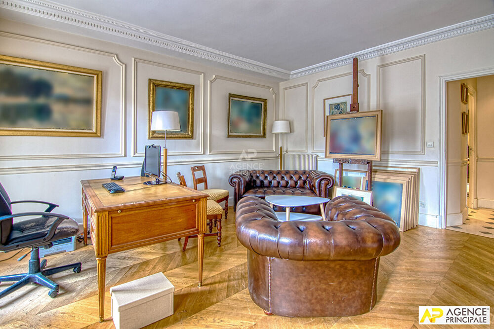   Versailles Notre-Dame Boulevard de la Reine Bureaux 2 pièces  55 m²  carrez Versailles