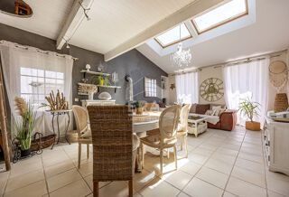  Maison � vendre 9 pi�ces 210 m�