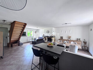  Maison � vendre 7 pi�ces 180 m�