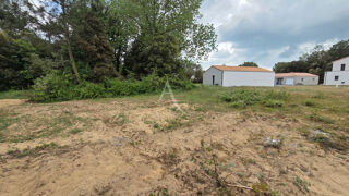 Terrain à vendre 658 m²
