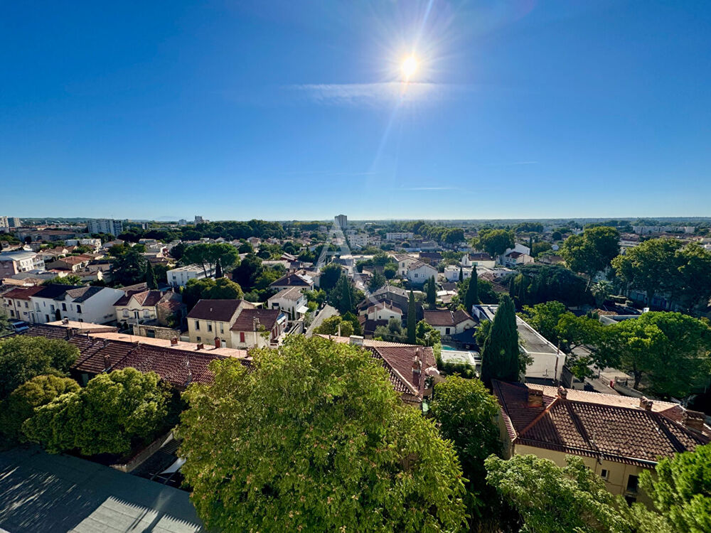 Vente Appartement Appartement  4 pièce(s) 69.47 m2 Nimes