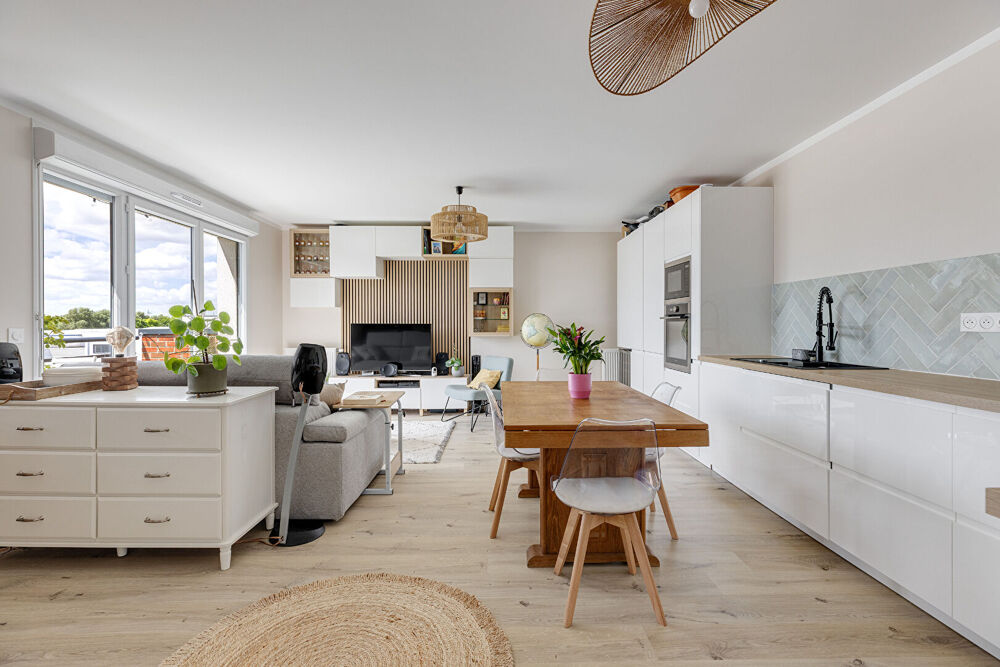 CROIX HYPER-CENTRE , Appartement T3 évolutif en T4 avec terrasse et garage