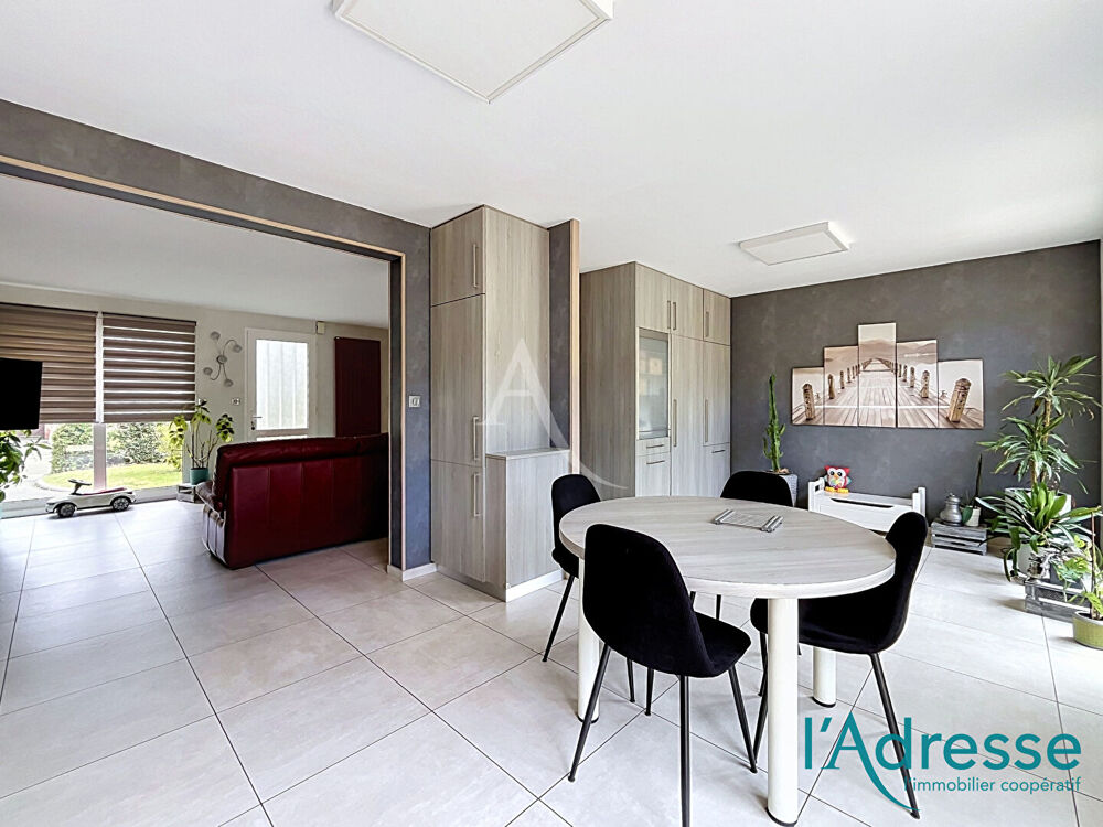 Vente Maison Maison L Huisserie -146m² L huisserie