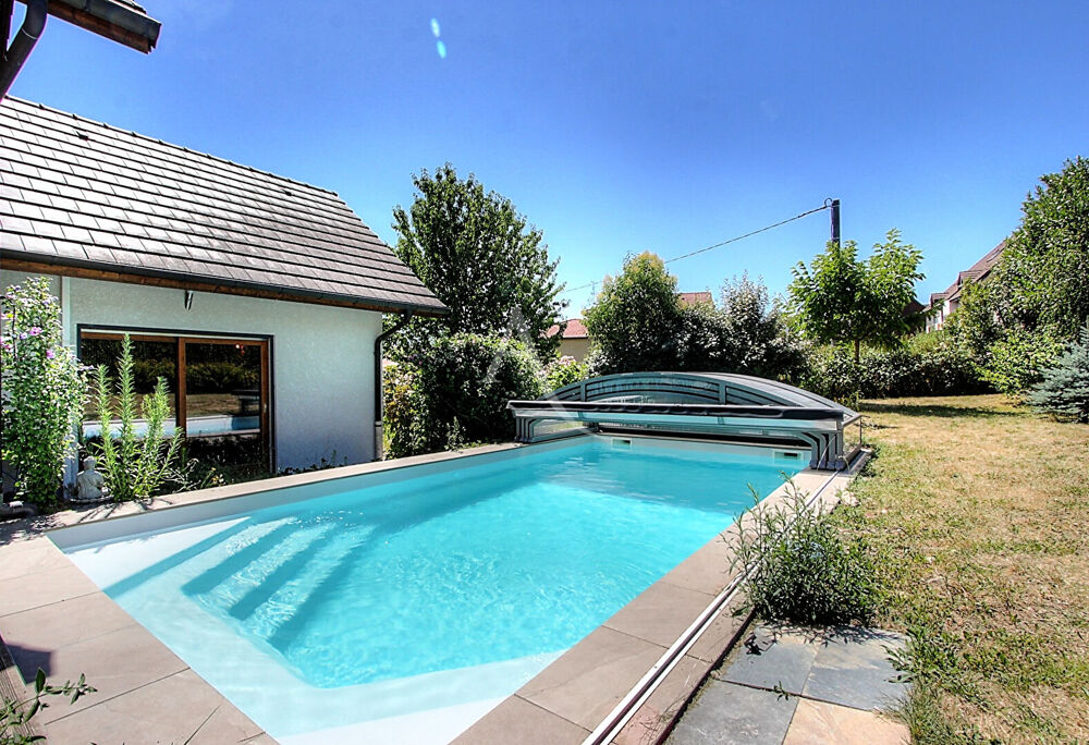Vente Maison Villa Tresserve 225 m² avec piscine et garage sur 1100 m² de terrain Tresserve