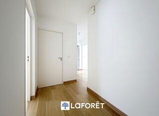Location Appartement BOLBEC  Appartement lumineux de 72,6 m²  Résidence calme et sécurisée avec ascenseur Bolbec