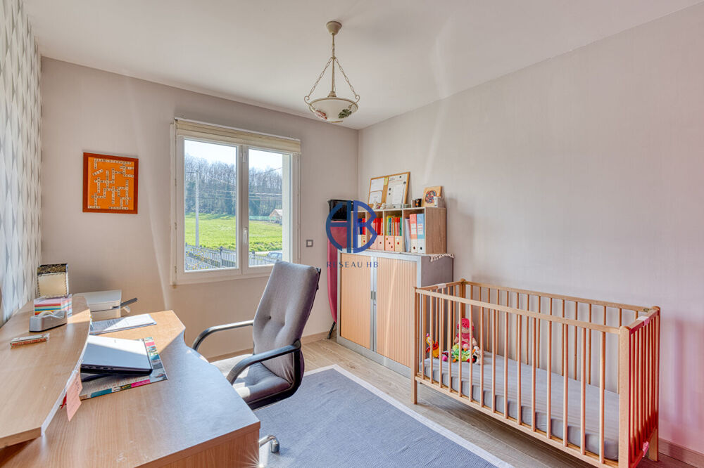 Vente Maison Plain pied récent avec garage complètement clos Sermerieu