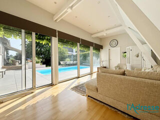  Maison  vendre 8 pices 194 m