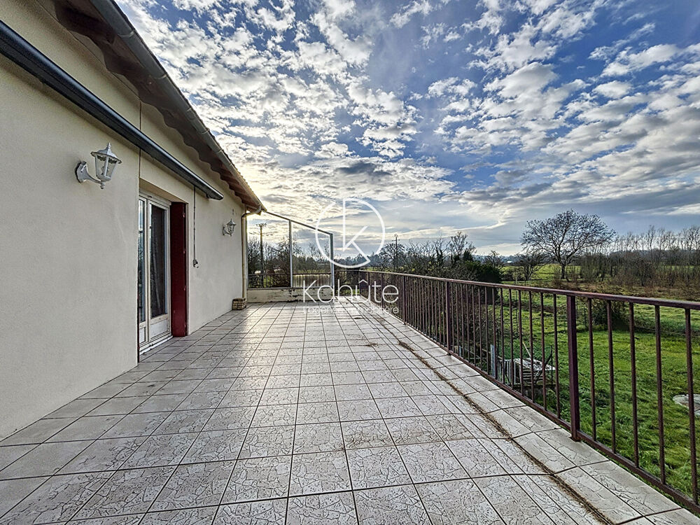 Vente Maison Maison Les Chères 6 pièce(s) 152 m2, 1183m2 de terrain non constructible, garage, cave et atelier, grand potentiel de rénovation Les cheres