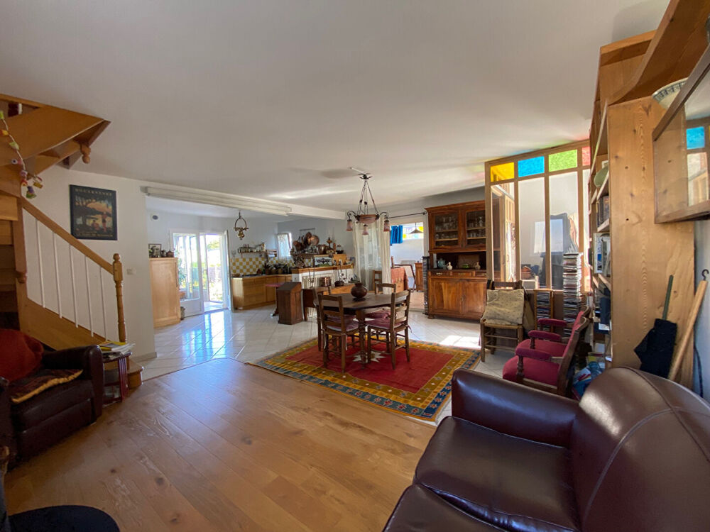 Maison 6 pièce(s) 136 m2