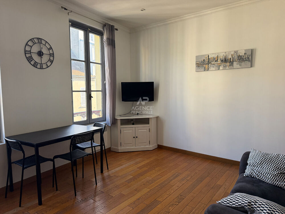 Location Appartement Appartement 2 pièces meublé- Hypercentre SAINT GERMAIN EN LAYE Saint germain en laye