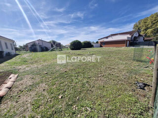  Terrain à vendre 681 m²