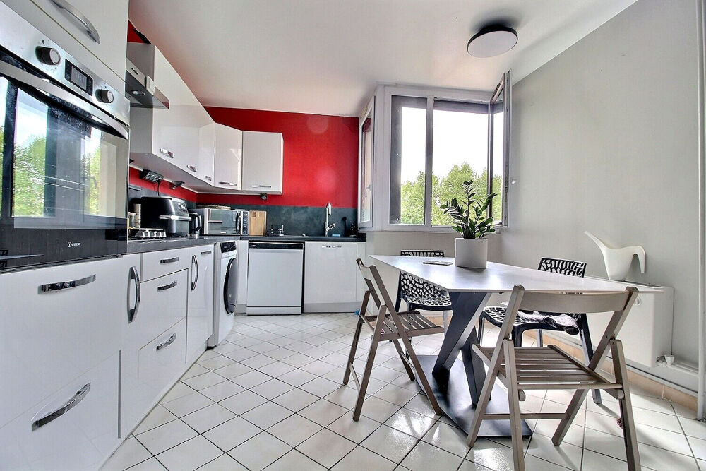 Appartement 3 pièces 67 m² avec loggia à Elancourt