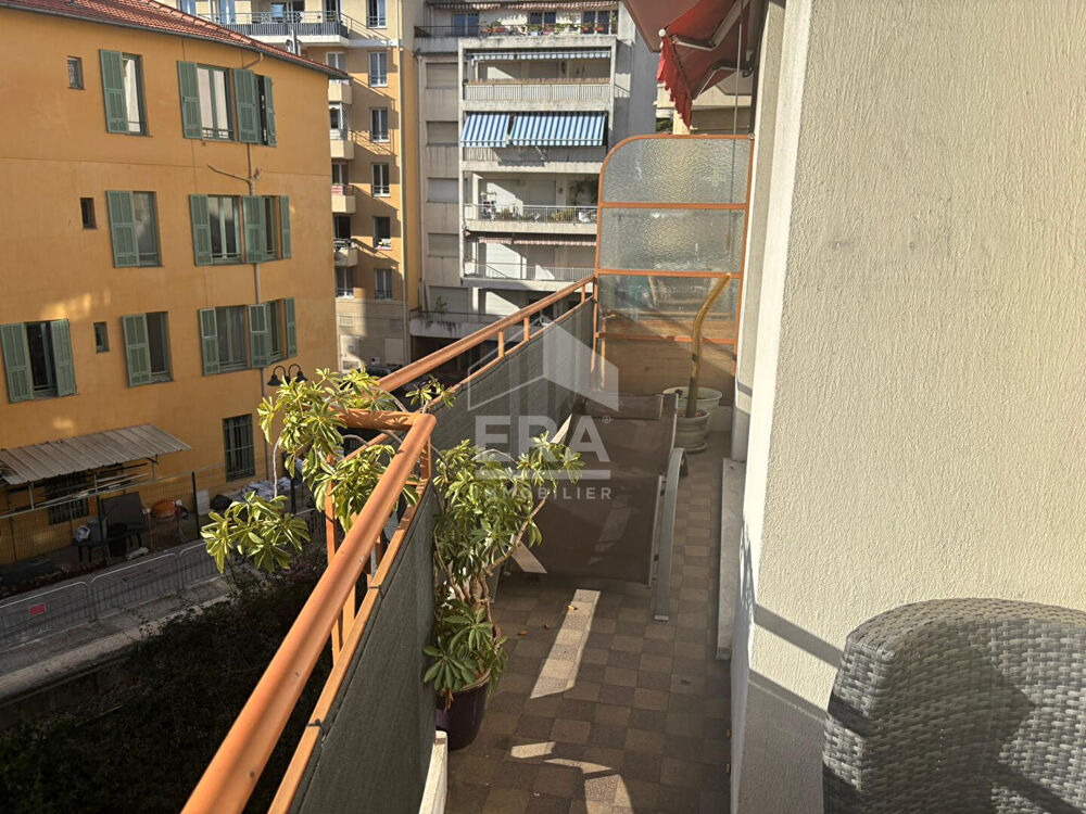 Vente Appartement Grand 3 pièces bourgeois 77M² avec balcon et cave Nice