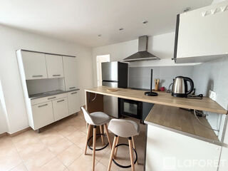  Appartement à louer 3 pièces 48 m²