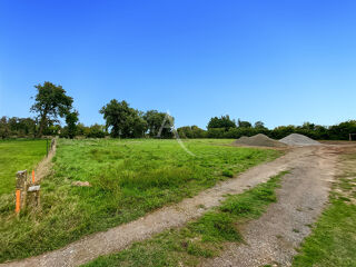  Terrain à vendre 568 m²