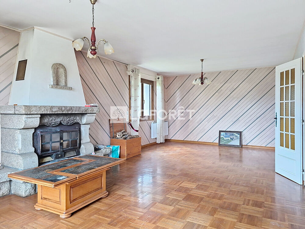 Maison Forges De Lanouee 6 pièce(s) 115 m2