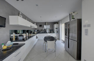  Maison � vendre 6 pi�ces 185 m�