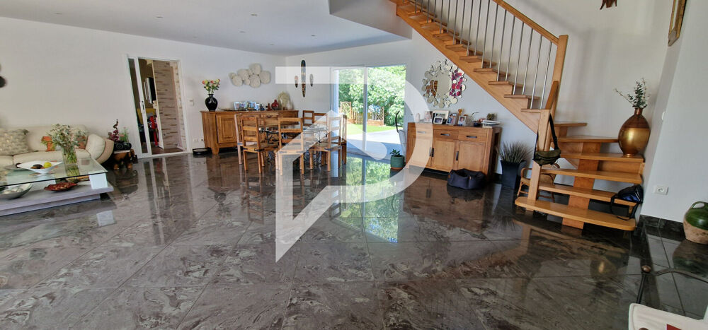 à vendre  Maison Champcevinel (24750)