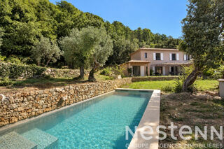 Maison 5 pièces 166 m² · à Claviers · 166 m² · 699 000 €