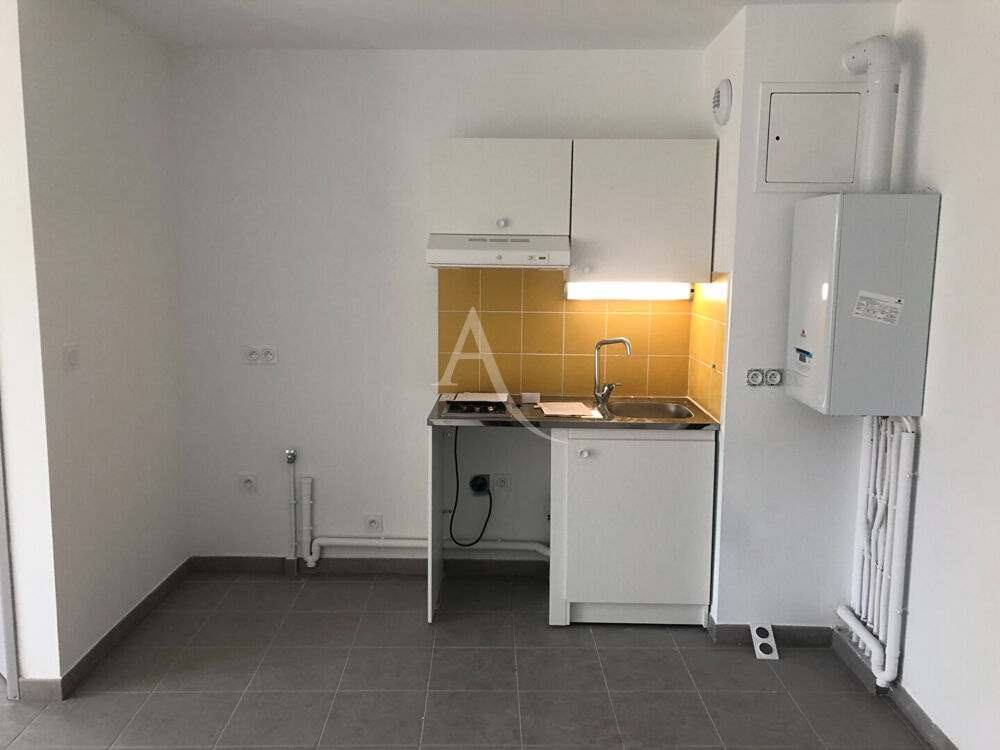 Location Appartement Appartement 2 pices route d'Arles Nimes