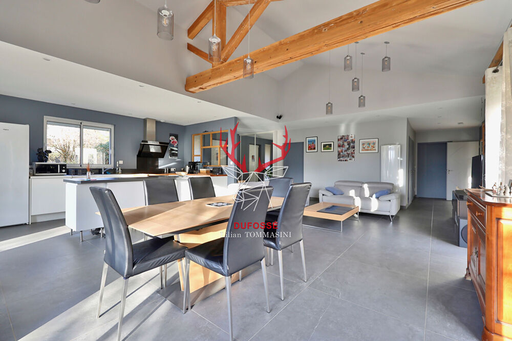 � vendre  Maison La Tour-de-Salvagny (69890)