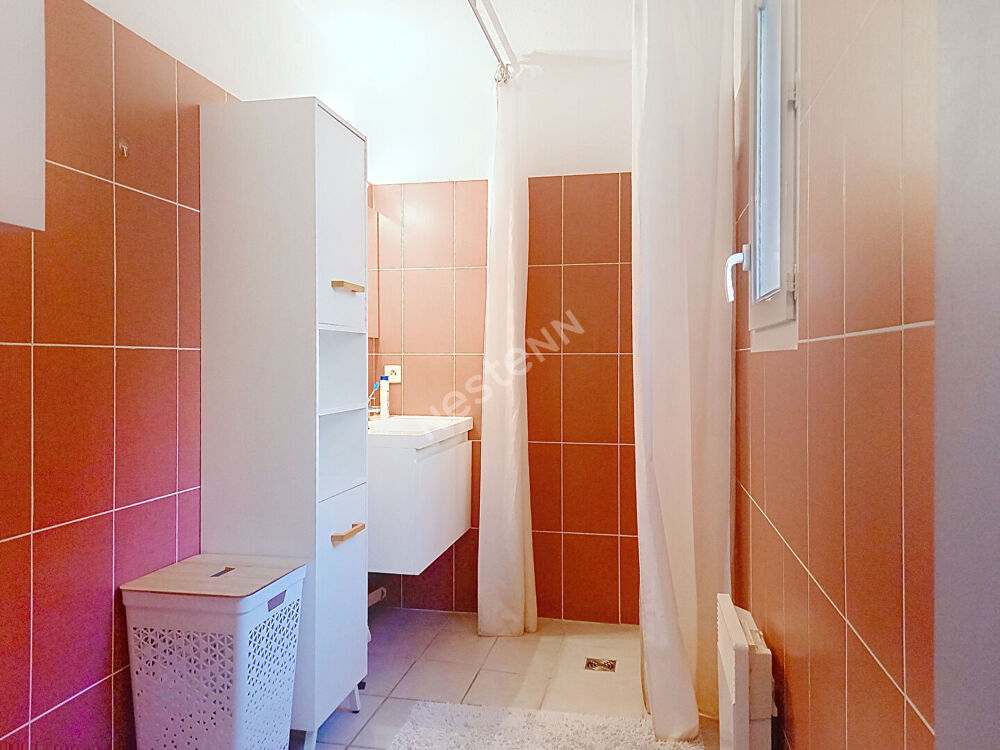 Vente Appartement Appartement T1 à vendre à Toulon -  proche FAC et centre-ville Toulon