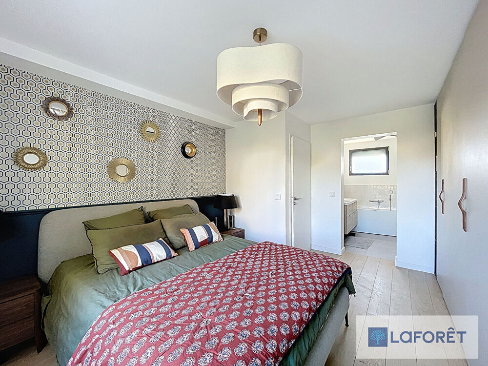 Location Maison Maison Saint Genis Pouilly 7 pièce(s) 172m² Saint genis pouilly