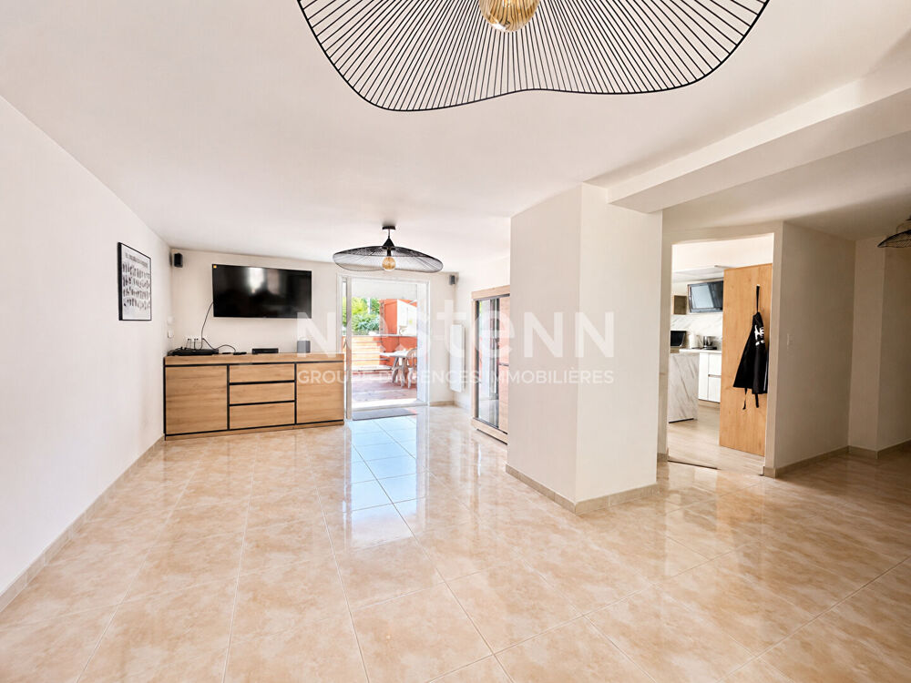 Vente Maison PROXIMITE DU CENTRE VILLE - VILLA AVEC JARDIN - 4 - 5  CHAMBRES Saint raphael