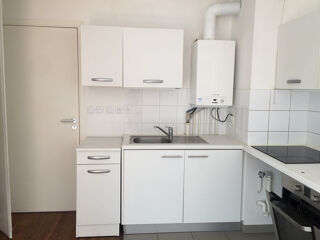  Appartement à louer 2 pièces 43 m²