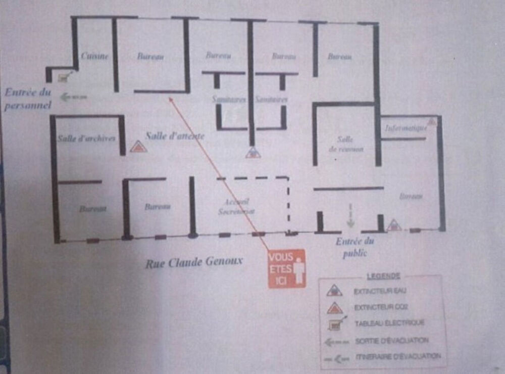   À vendre - locaux Bureaux de 215 m²  avec parking - Albertville Centre Albertville