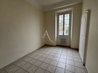  Appartement  louer 3 pices 75 m
