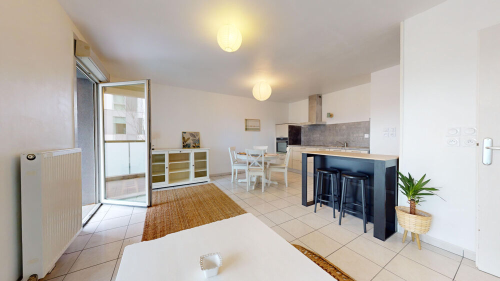 Location Appartement LOCATION T2 MEUBLÉ ANNEMASSE CENTRE AVEC GARAGE. Annemasse