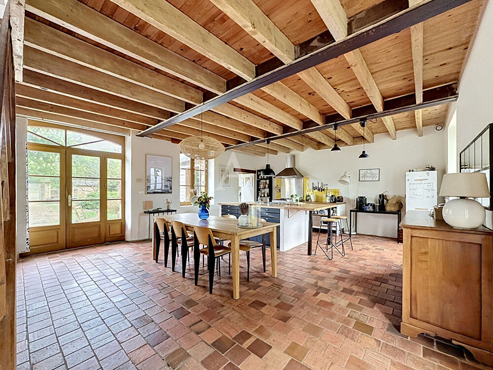 Vente Maison Belle propriété à Faveraye Machelles ! Terranjou